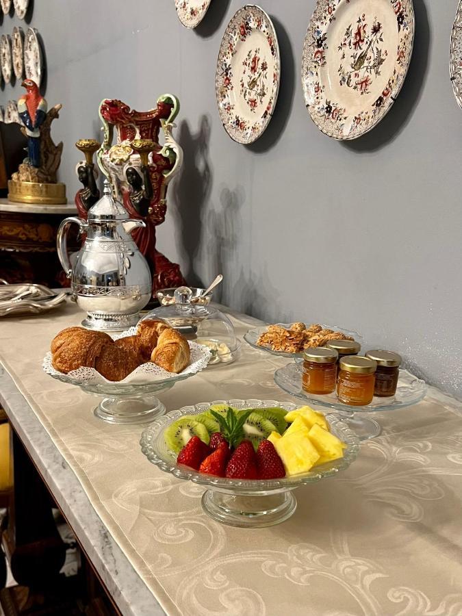 Donna Guia Suite Palermo Zewnętrze zdjęcie