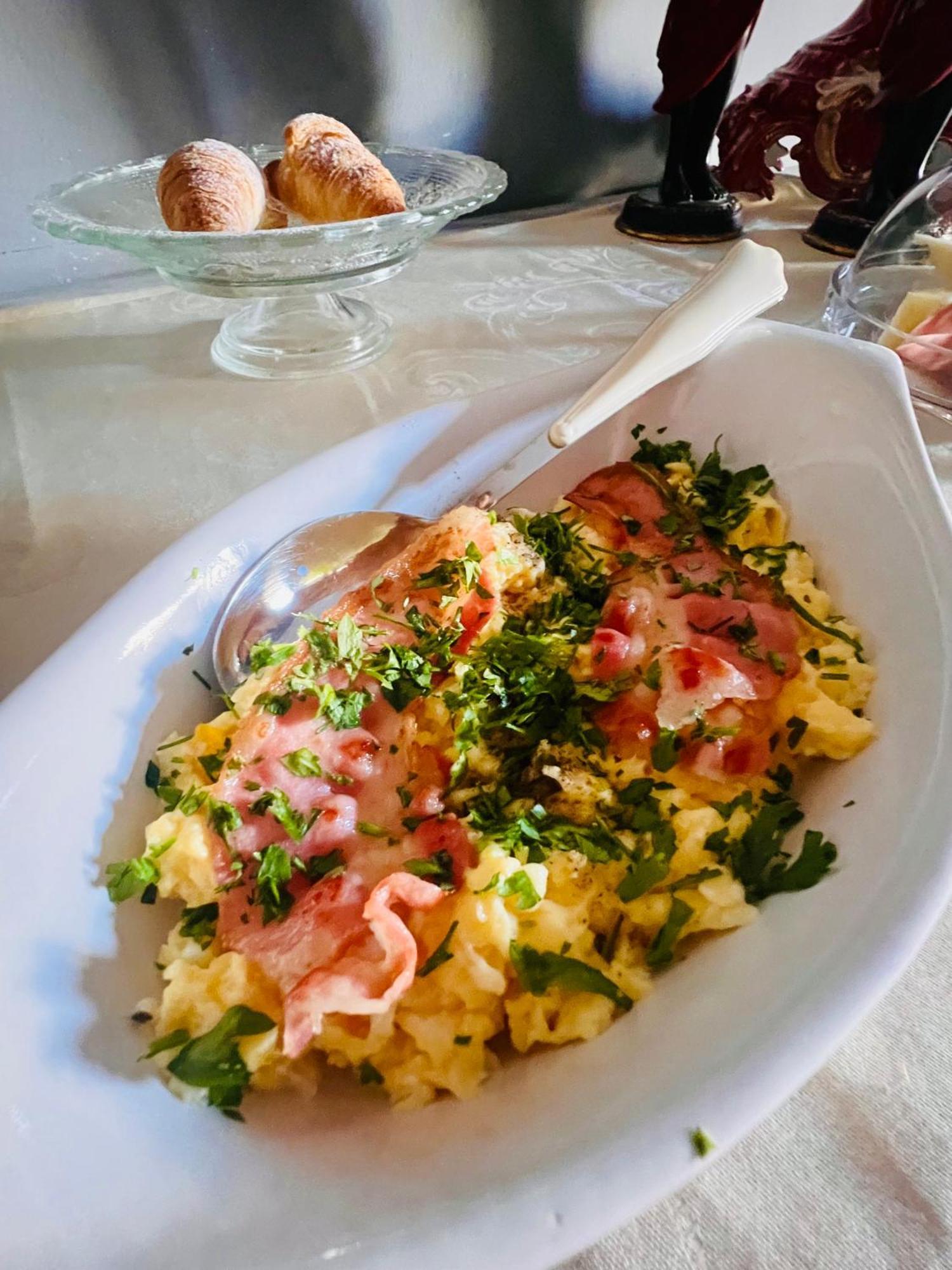 Donna Guia Suite Palermo Zewnętrze zdjęcie